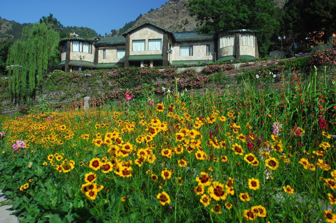 Shervani Hilltop Resort Нейнитал Екстериор снимка