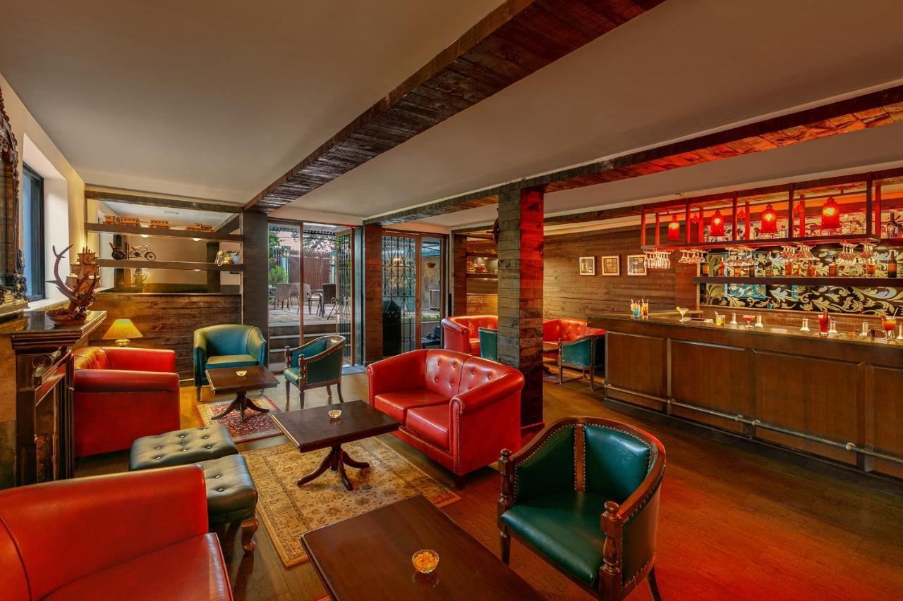 Shervani Hilltop Resort Нейнитал Екстериор снимка