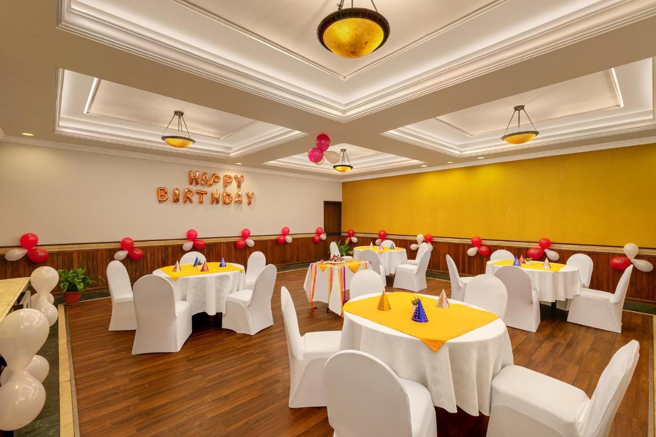 Shervani Hilltop Resort Нейнитал Екстериор снимка