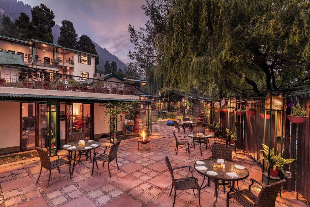 Shervani Hilltop Resort Нейнитал Екстериор снимка