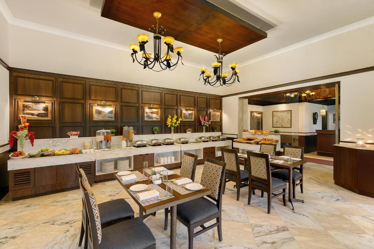 Shervani Hilltop Resort Нейнитал Екстериор снимка