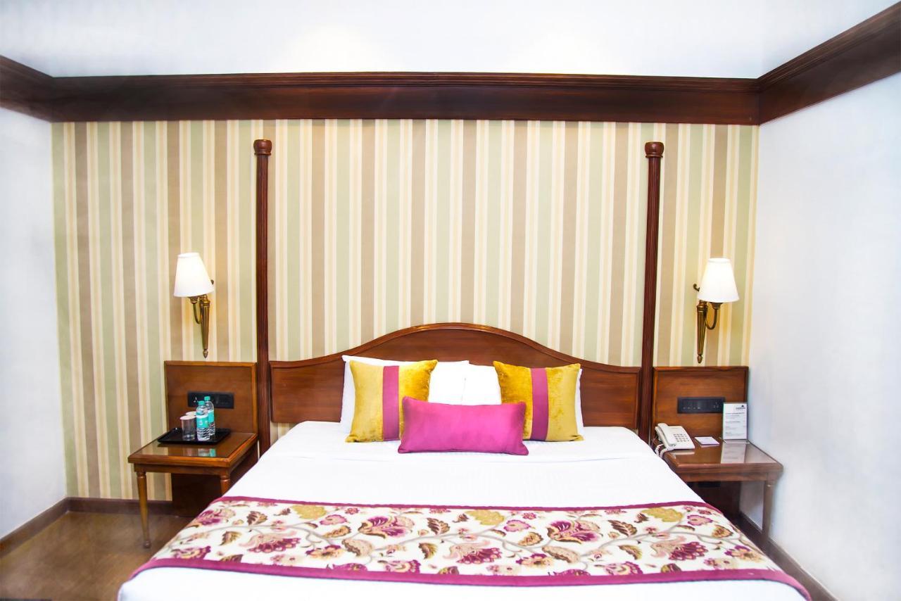 Shervani Hilltop Resort Нейнитал Екстериор снимка